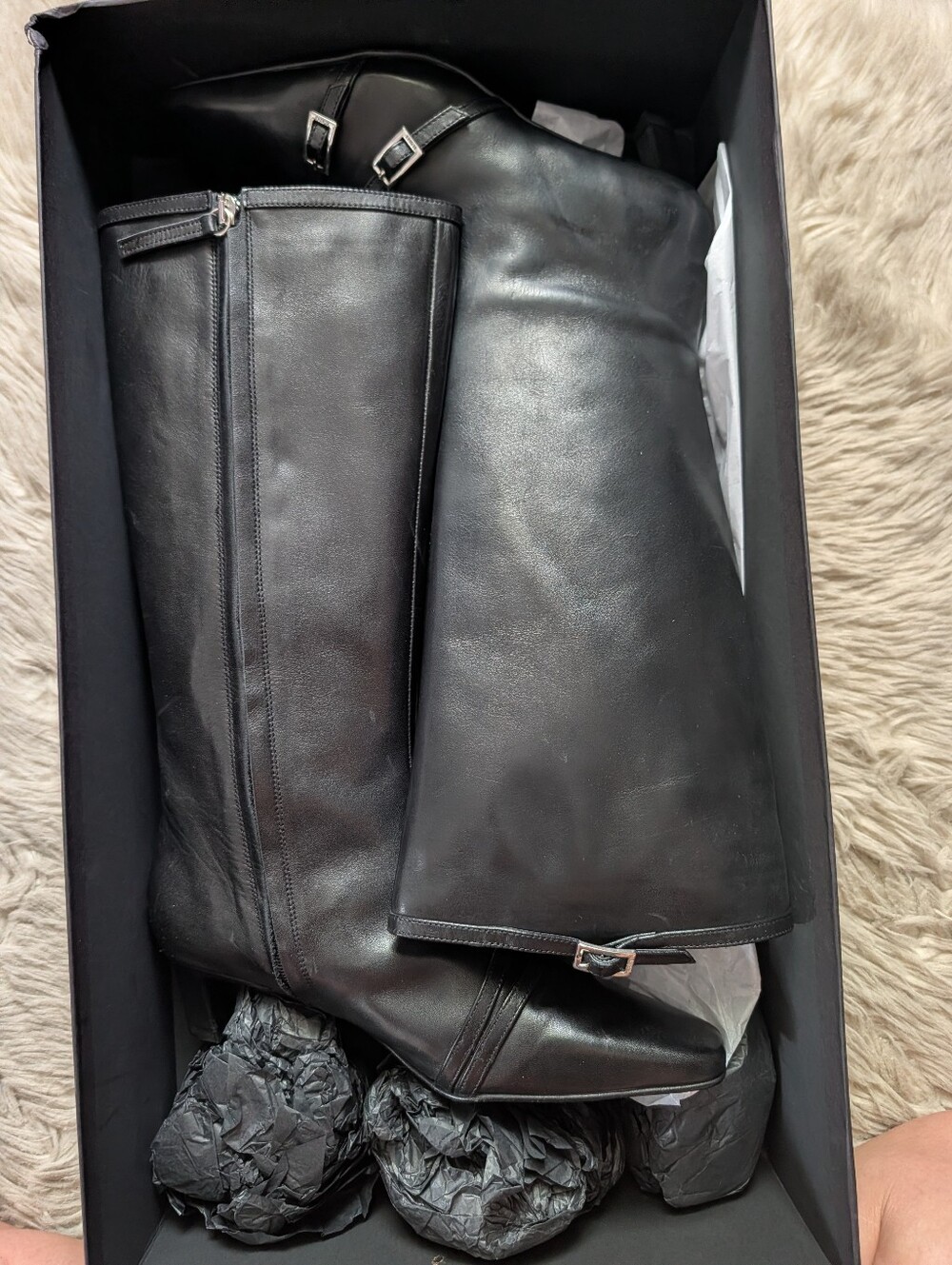 EUC Alohas Nicky Leather Boots in Black - Picture 7 of 16